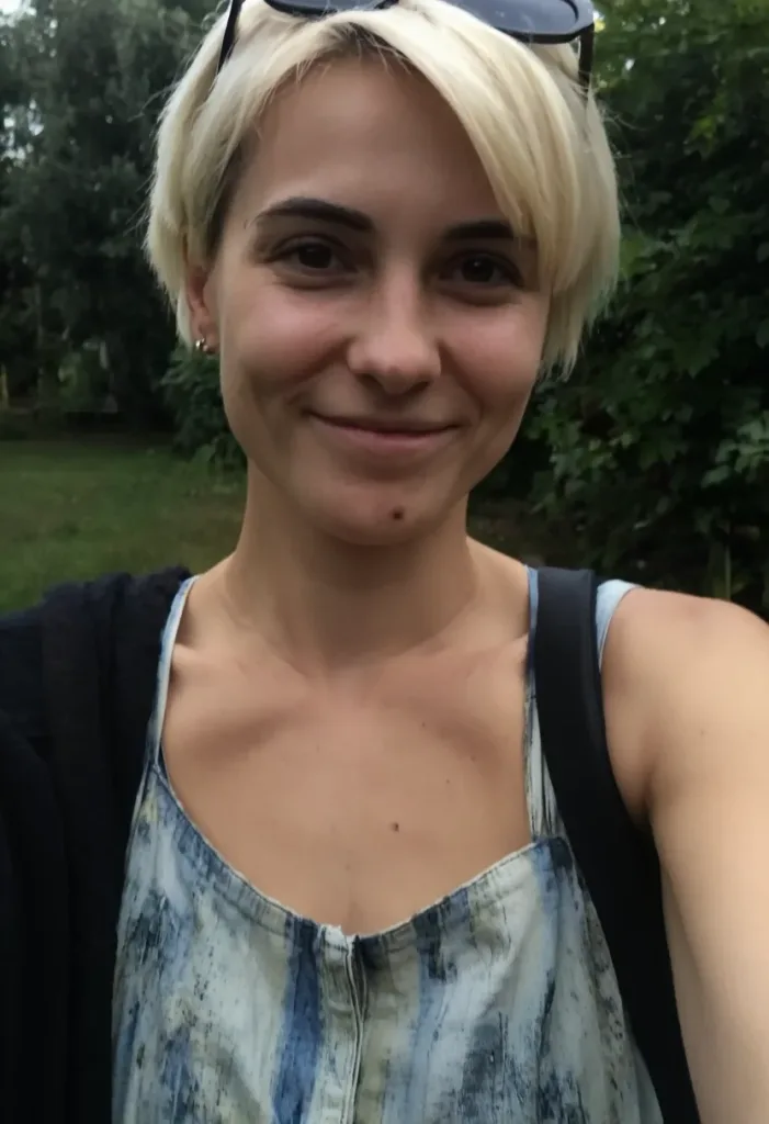 Полина