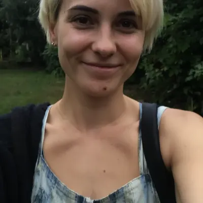 Полина