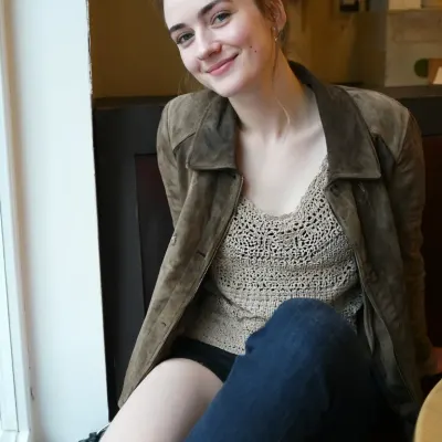 Александра, 30