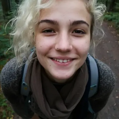 Яна